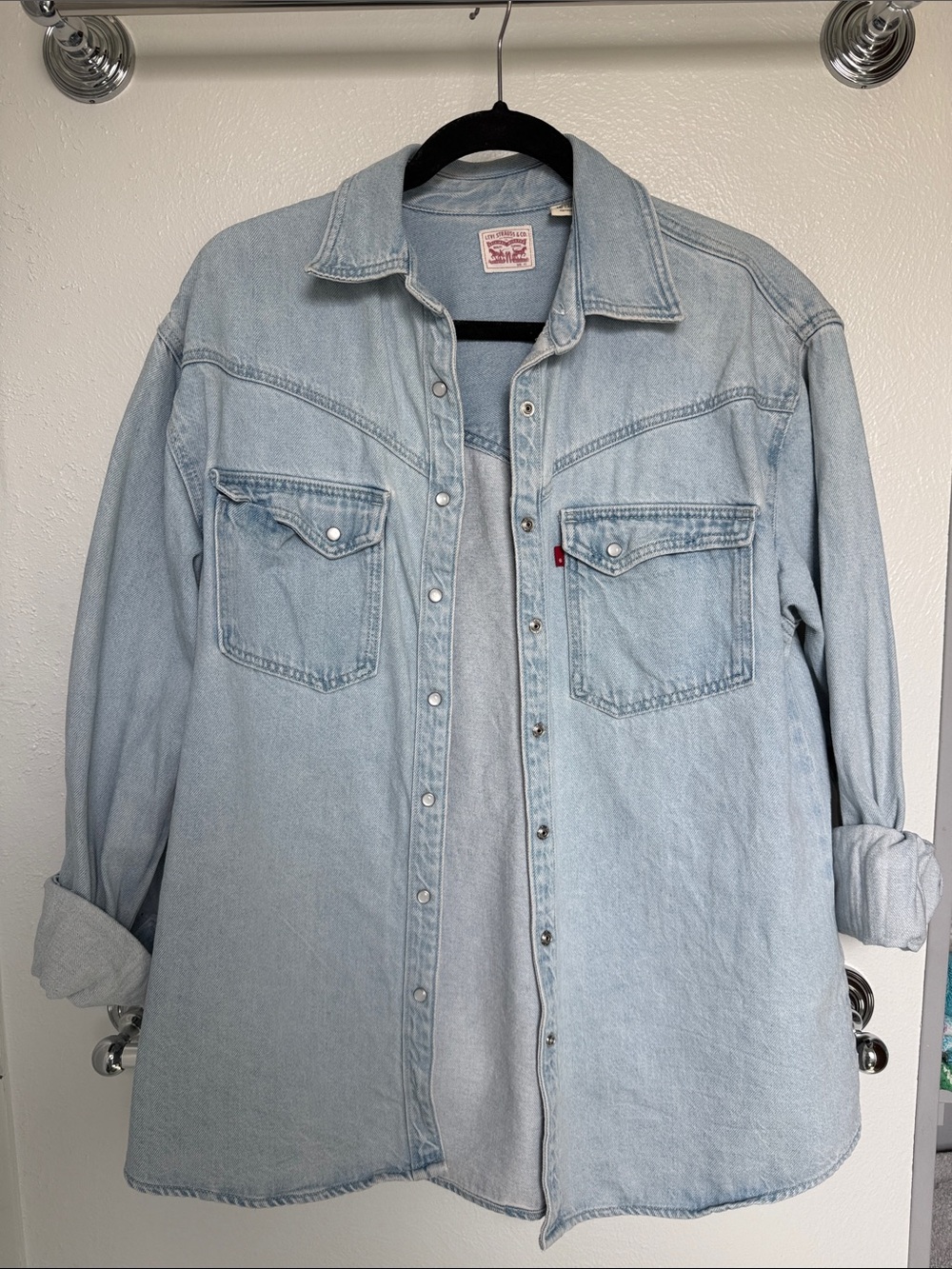 Levi's Oversized Pale Blue Pearl Snap Denim Western Shirt Jacket